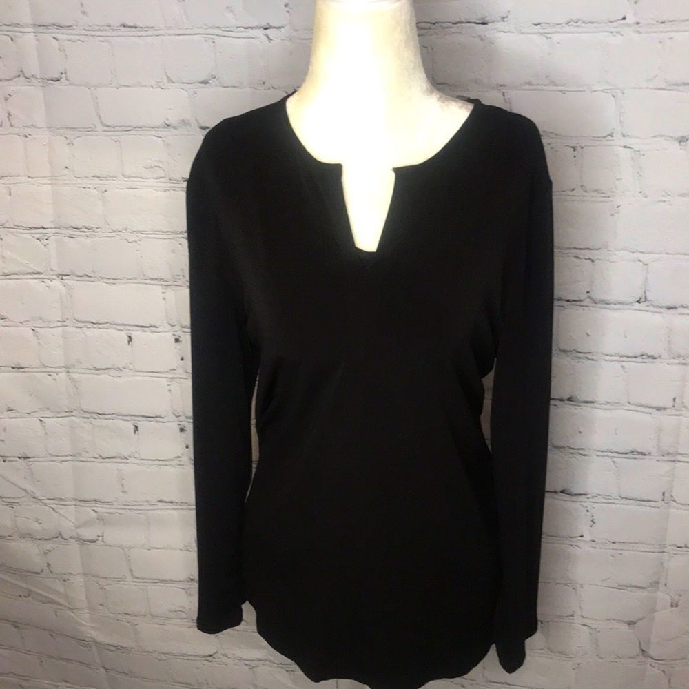 🖤 Black V-Neck long sleeve Blouse